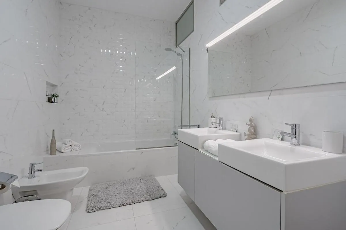Villa Zen, Habitats Del Duque Costa Adeje 0*,  İspanya